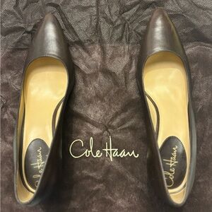 Cole Haan Brown Leather Pumps Timeless Design